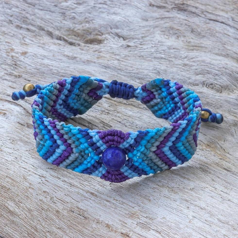 Hand Crafted Macrame Lapis Lazuli Bracelet 'True Wanderlust in Blue'