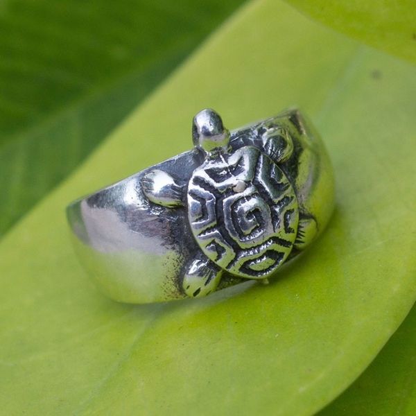 Alternate image for Hand Crafted Sterling Silver Turtle Toe Ring Walk Slowly