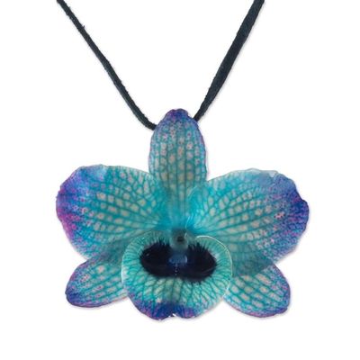 Alternate image for Adjustable Natural Orchid Necklace in Blue from Thailand Natural Feeling in Blue