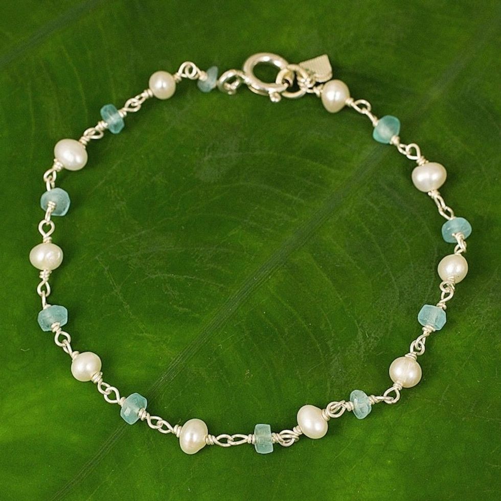 Handmade Apatite and Cultured Pearl Link Bracelet 'Morning Blue'