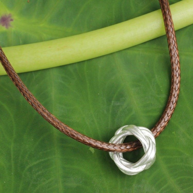 Main item image