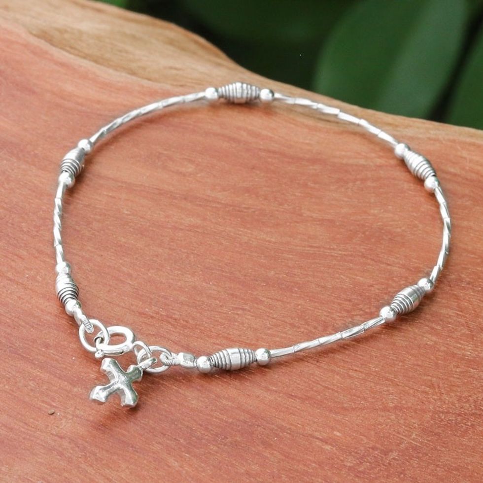 Karen Silver Cross Charm Bracelet Handcrafted in Thailand 'Undying Faith'