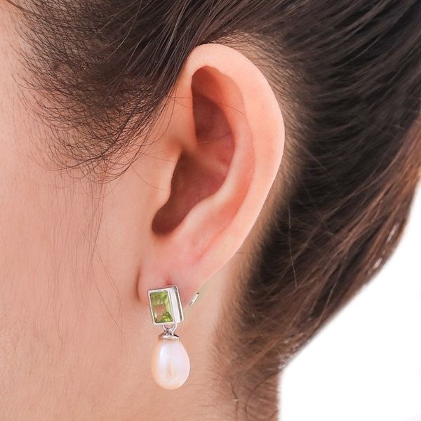 Alternate image for Pearl and Peridot Drop Earrings Attraction
