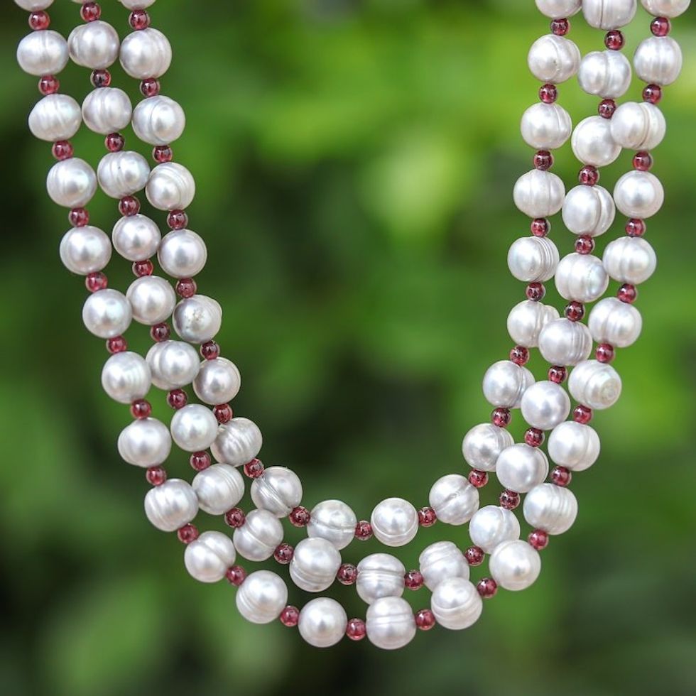 Handmade Grey Cultured Pearl and Garnet Strand Necklace 'Magic Pearl'