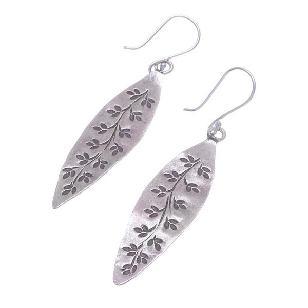 Alternate image for Handcrafted Karen Silver Dangle Earrings from Thailand Karen Spring