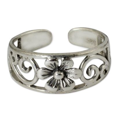 Alternate image for Flower Toe Ring in Sterling Silver Thai Artisan Jewelry Blossoming Paths