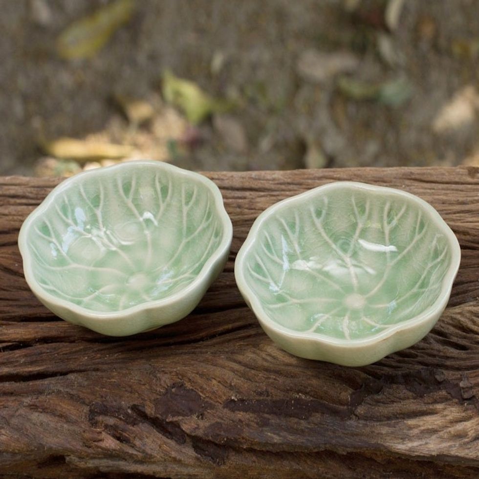 Green Leaf Thai Celadon Canape Dish Pair 'Lotus Leaf'