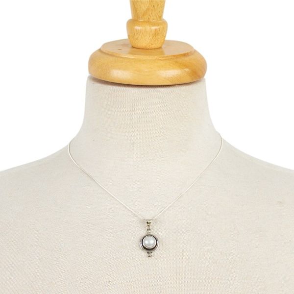 Alternate image for Taxco Jewelry Necklace Pearl and Sterling Silver Lunar Shadow