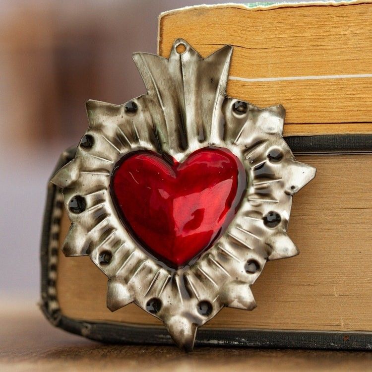 Main item image