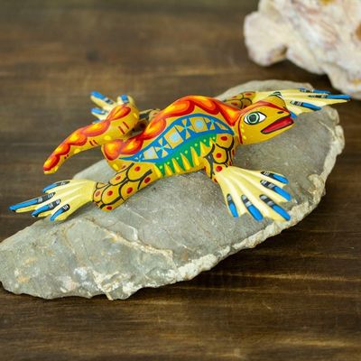 Alternate image for Hand-Painted Honey Copal Wood Alebrije Iguana Figurine Iguana Steps in Honey