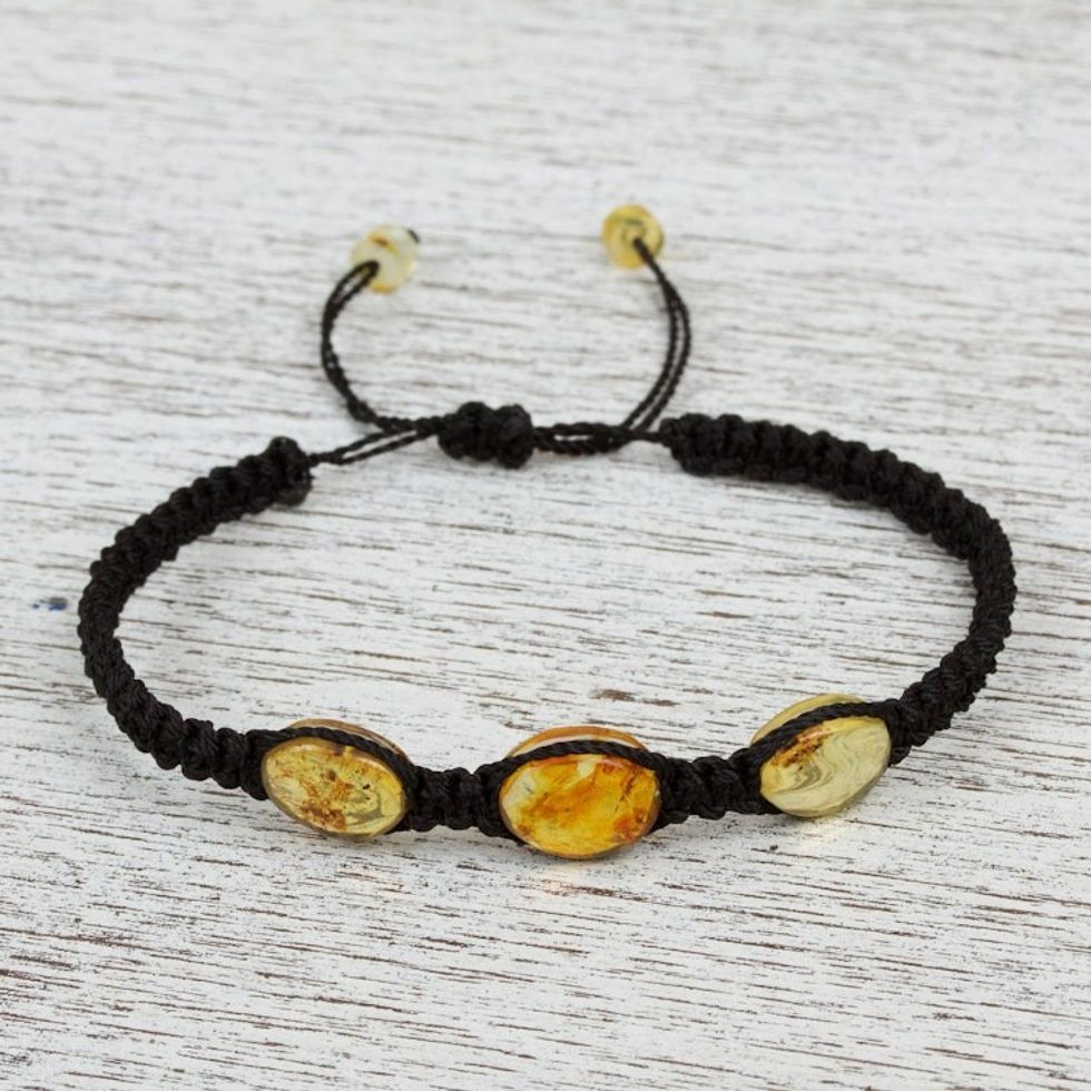 Braided Nylon Bracelet with Mexican Amber in Black 'Amber Night'