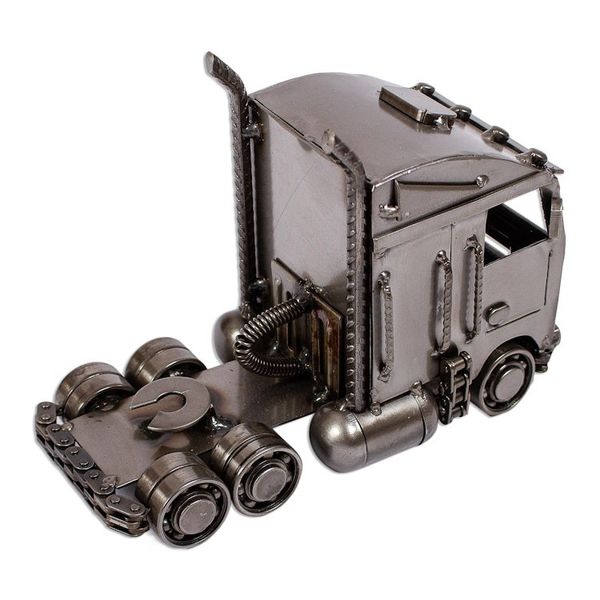 Alternate image for Eco-Friendly Recycled Metal Semi Truck Sculpture Rustic Truck