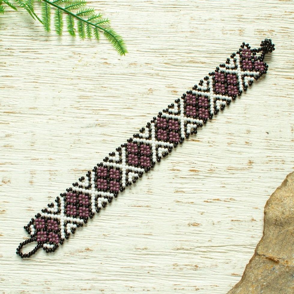 Hand Beaded Bracelet from Mexico 'Peyote Flower in Plum'