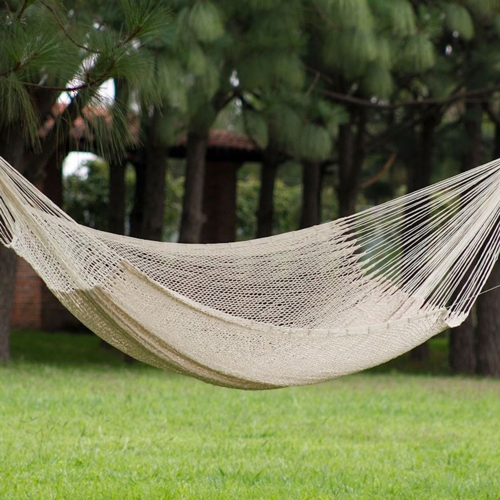 Hand Crafted Off White Cotton Mayan Hammock Single 'Caribbean Beach'