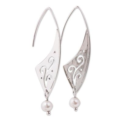Alternate image for Swirl Pattern Cultured Pearl Dangle Earrings from Mexico Swirling Magnificence