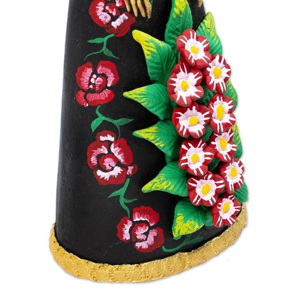 Alternate image for Handmade Ceramic Day of the Dead Statuette La Catrina Regina