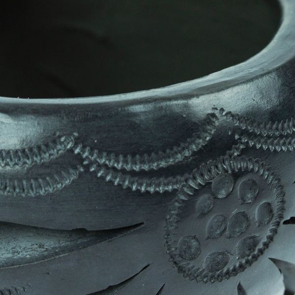 Alternate image for Handcrafted Barro Negro Flower Pot from Mexico Traditional Bloom