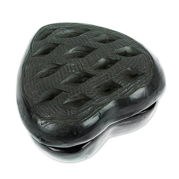 Alternate image for Barro Negro Black Ceramic Mini Jewelry Box Crafted in Mexico Heart Flakes