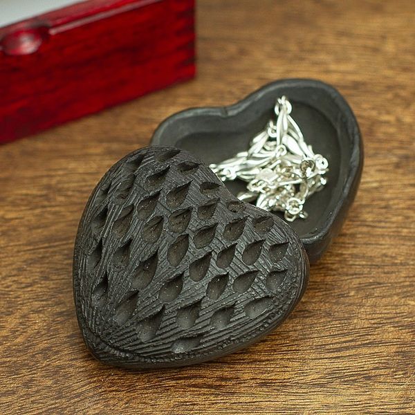 Alternate image for Barro Negro Black Ceramic Mini Jewelry Box Crafted in Mexico Heart Drops
