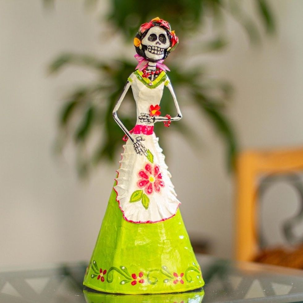 Apron-Clad Papier Mache Catrina Statuette 'Catrina with Apron'