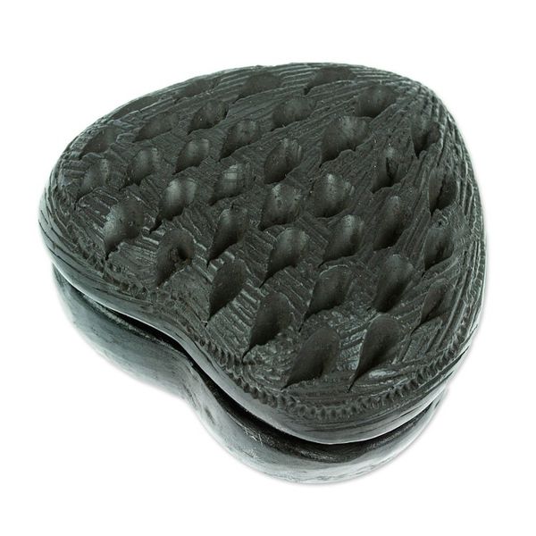 Alternate image for Barro Negro Black Ceramic Mini Jewelry Box Crafted in Mexico Heart Drops