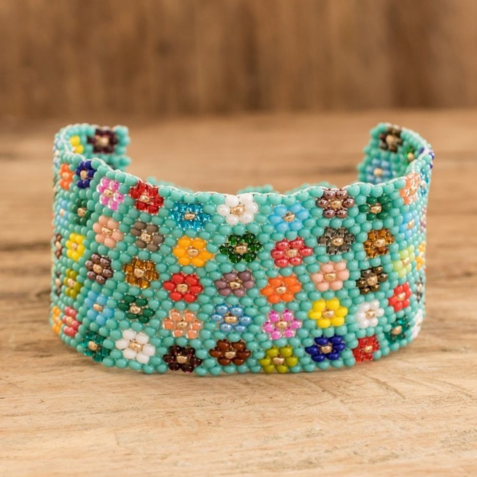 Handcrafted Floral Glass Beaded Wristband Bracelet in Green 'Cool Blossoming Harmony'