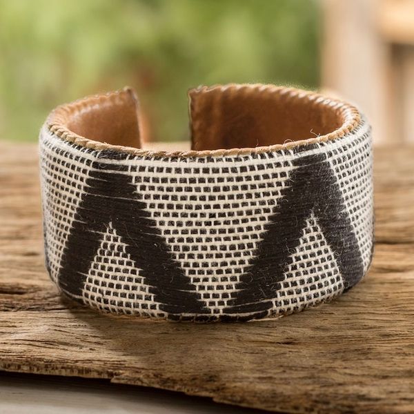 Alternate image for Cotton Bracelet in White and Black Comalapa Highlands in White