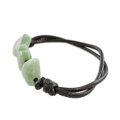 Alternate image for Jade Heart Pendant Bracelet in Light Green from Guatemala Maya Love in Light Green