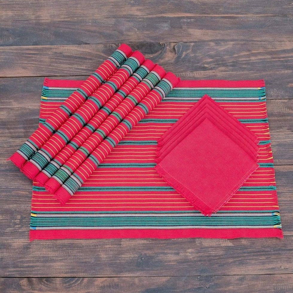 Red and Green Table Linens Set for 6 'Red Christmas'