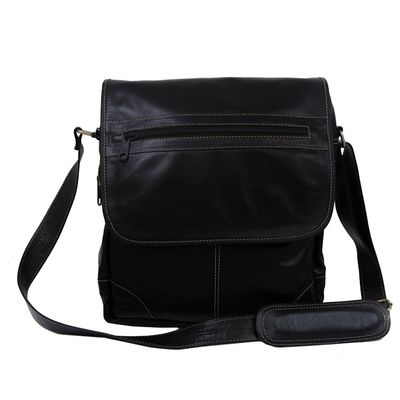 Alternate image for Handcrafted Leather Messenger Bag in Black from Brazil Casual Traveler