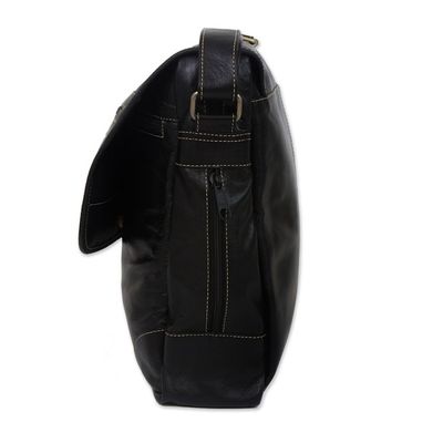 Alternate image for Handcrafted Leather Messenger Bag in Black from Brazil Casual Traveler