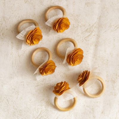 Alternate image for 6 Wood and Natural Fiber Tropicana Floral Napkin Rings Sunset Roses