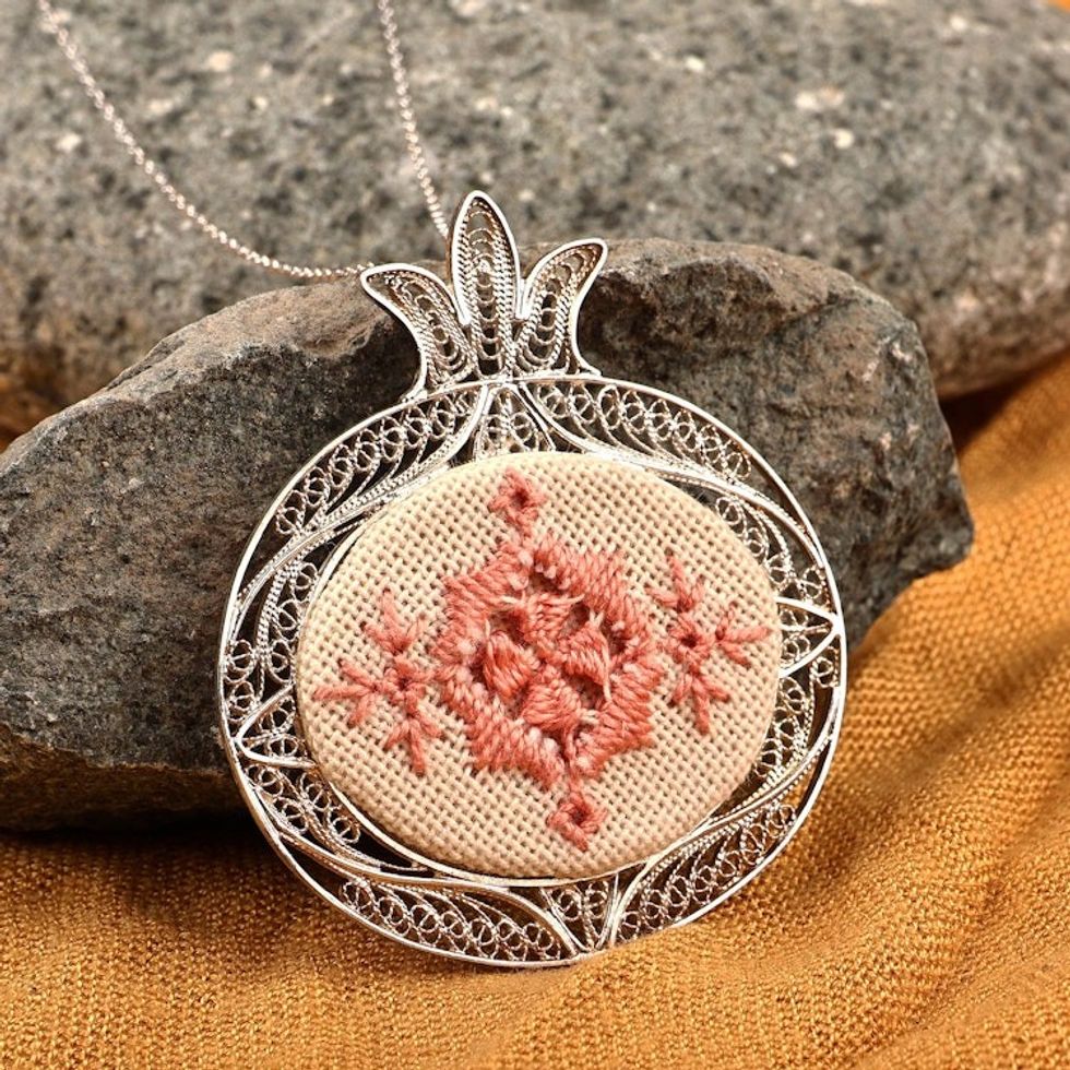 Embroidered Pomegranate-Shaped Filigree Pendant Necklace 'Passion Omen'