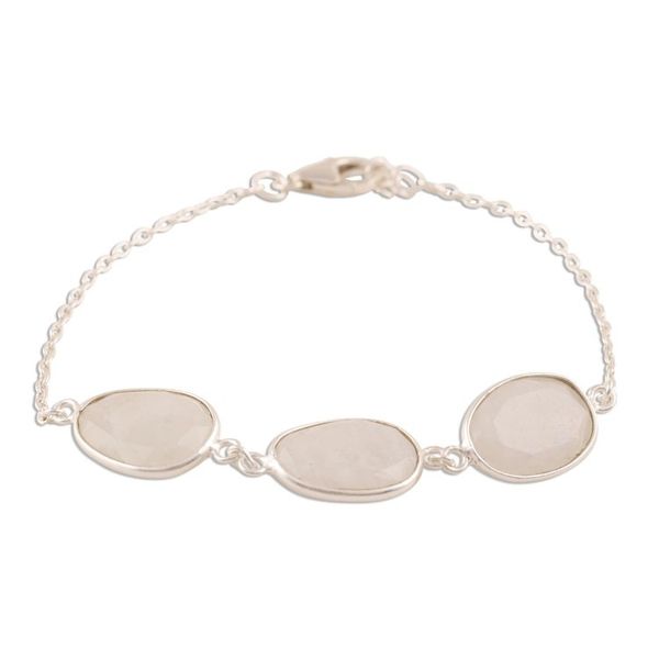 Alternate image for 18-Carat Rainbow Moonstone Pendant Bracelet from India Rainbow Glisten