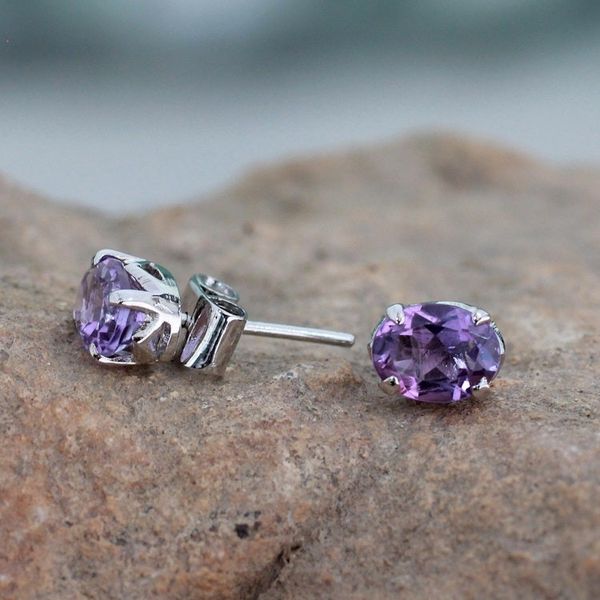 Alternate image for 2 Carat Amethyst Stud Earrings from India Scintillate