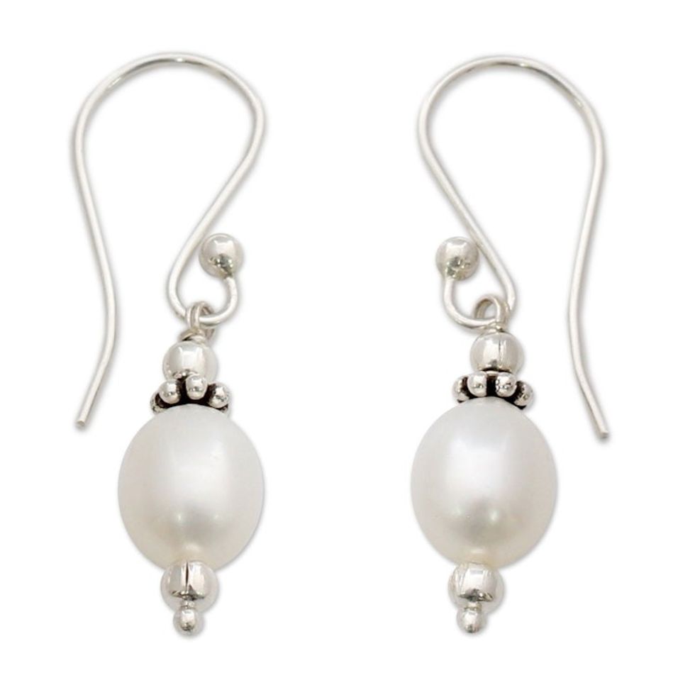 Cultured pearl dangle earrings 'Sweet Destiny'