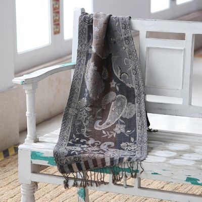 Alternate image for Grey Paisley-Patterned Wool Scarf Grey Symphony