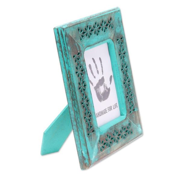 Alternate image for Green Hand Carved Flower Cutouts Wood Photo Frame 4x6 Blossom Meadow