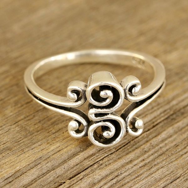 Alternate image for Curl Motif Sterling Silver Band Ring from India Curling Delight