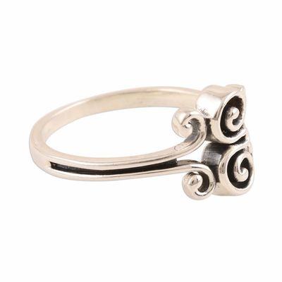 Alternate image for Curl Motif Sterling Silver Band Ring from India Curling Delight