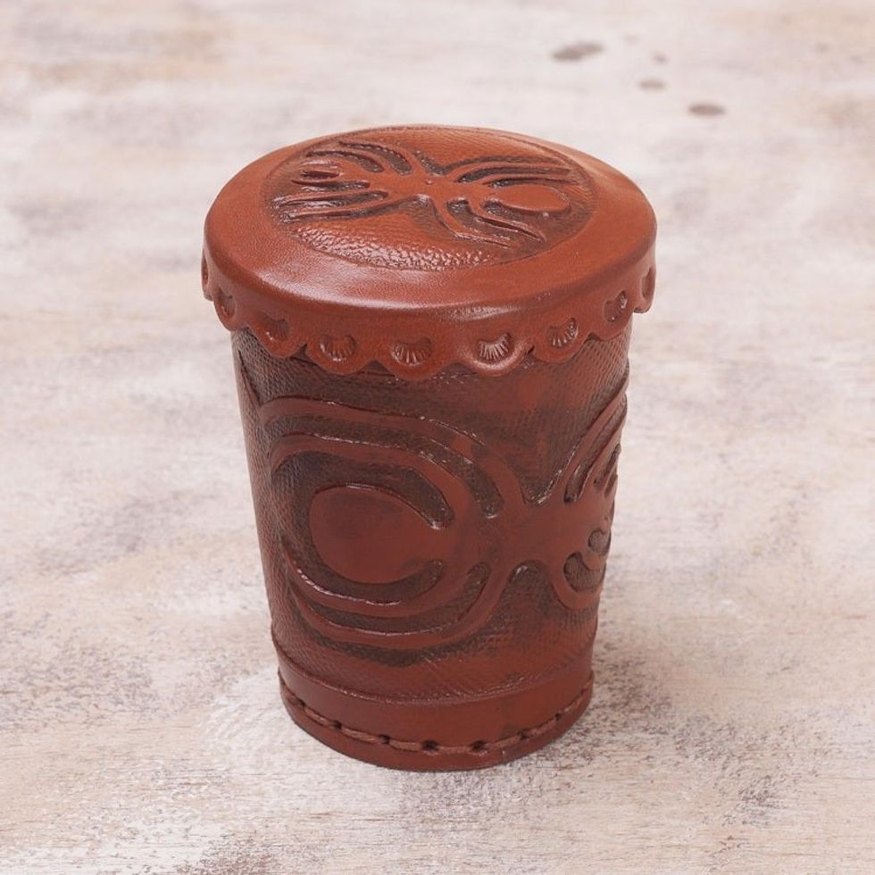 Nazca Embossed Leather Dice Cup Set 'Nazca Spider'