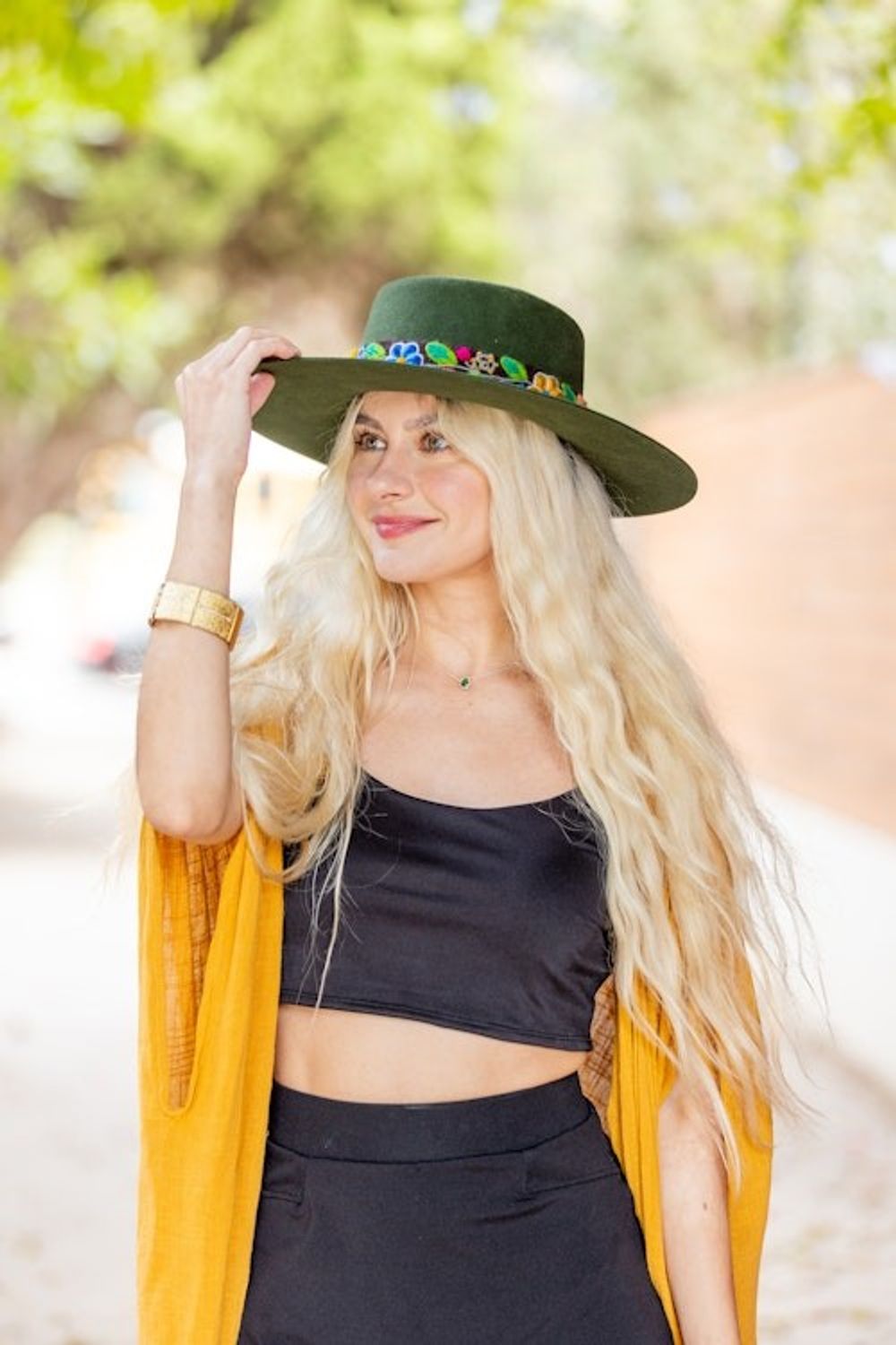 Alternate item image