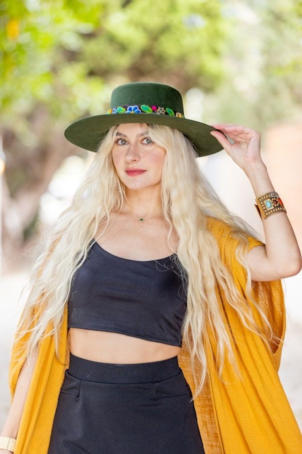 Alternate item image