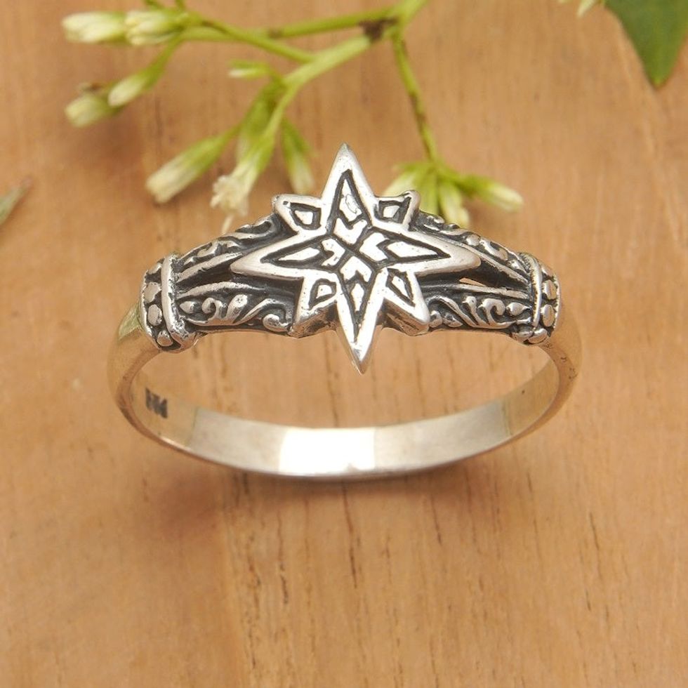 Sterling Silver Band Ring with Star Motif from Bali 'Brightest Star'