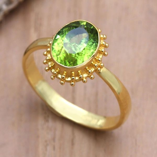 Alternate image for Oval Peridot Cocktail Ring in 18K Gold Plating Spring Brilliance