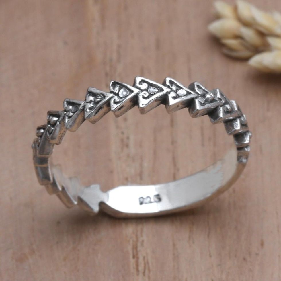 Arrow Motif Sterling Band Ring 'Guiding Path'