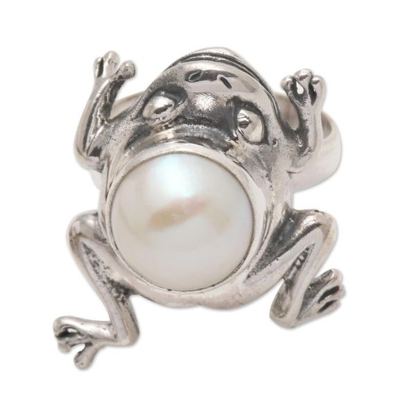 Alternate image for Cultured Pearl and Sterling Silver Frog Ring Free-Spirited Frog