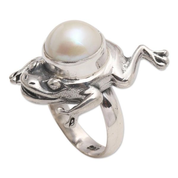 Alternate image for Cultured Pearl and Sterling Silver Frog Ring Free-Spirited Frog