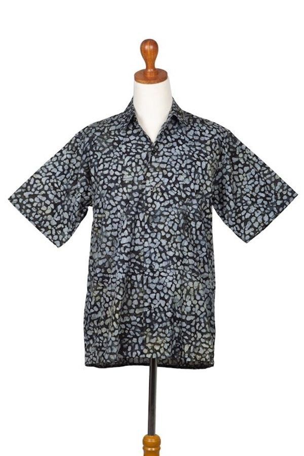 Alternate image for Mens Green and Black Short Sleeves Cotton Batik Shirt Borneo Slate