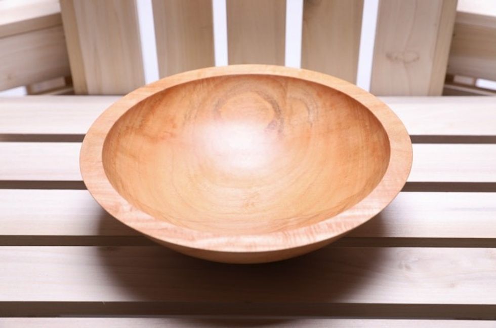 #2290 Sugar Maple Wooden Bowl 8 1/2" X 2 1/2"